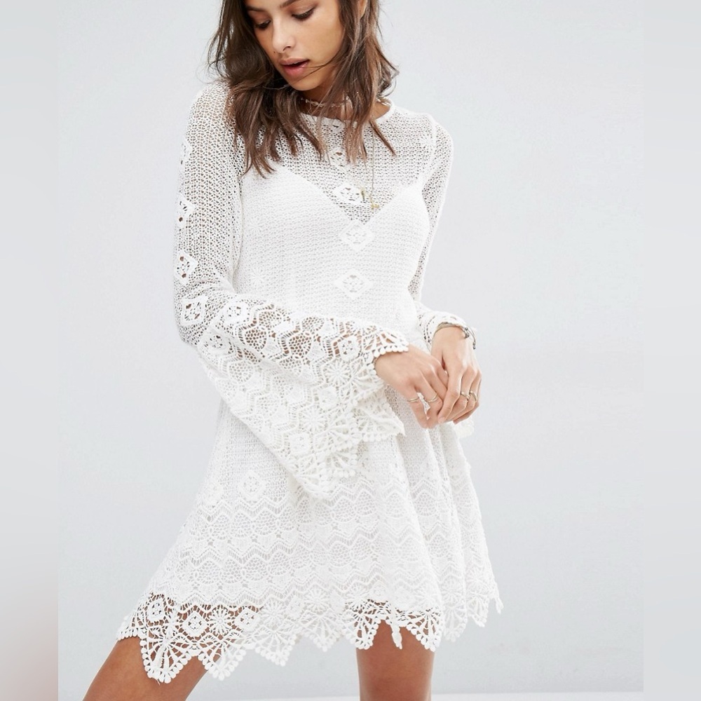 Jen's Pirate Booty XS Everlasting Lace Backless Mini Dress in White